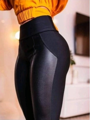 Calça Legging Flanelada com Detalhe em Cirré – Inverno 2025
